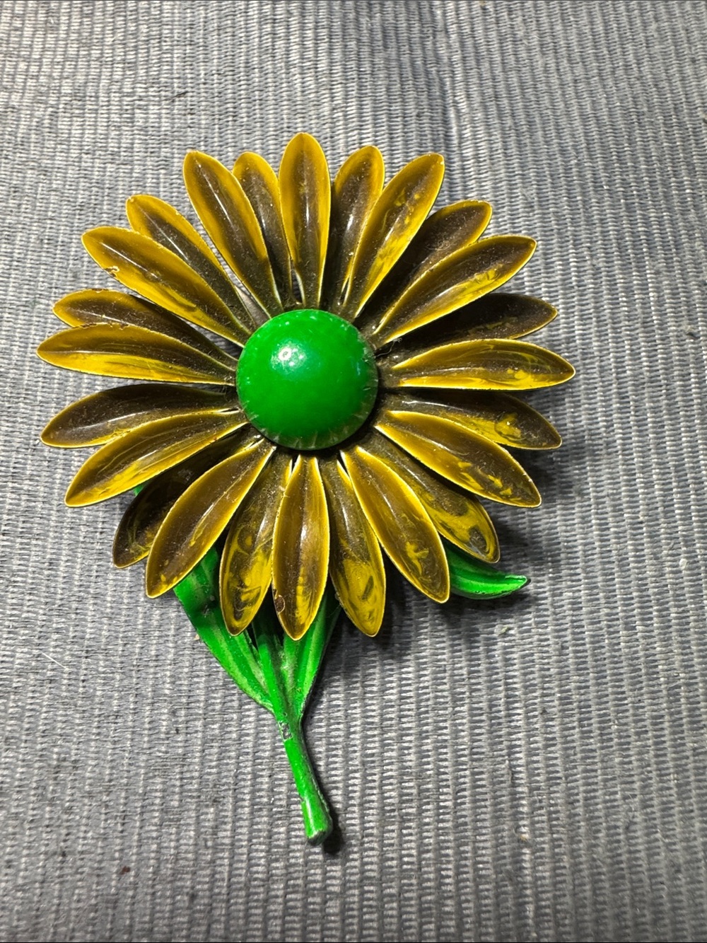Vintage Source Unknown Yellow and Green Floral Sunflower Brooch